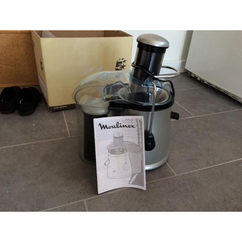 Molineux juicer