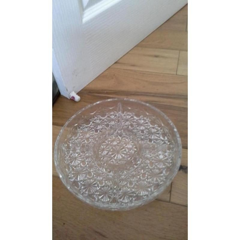 Beautiful glass starter serving plate