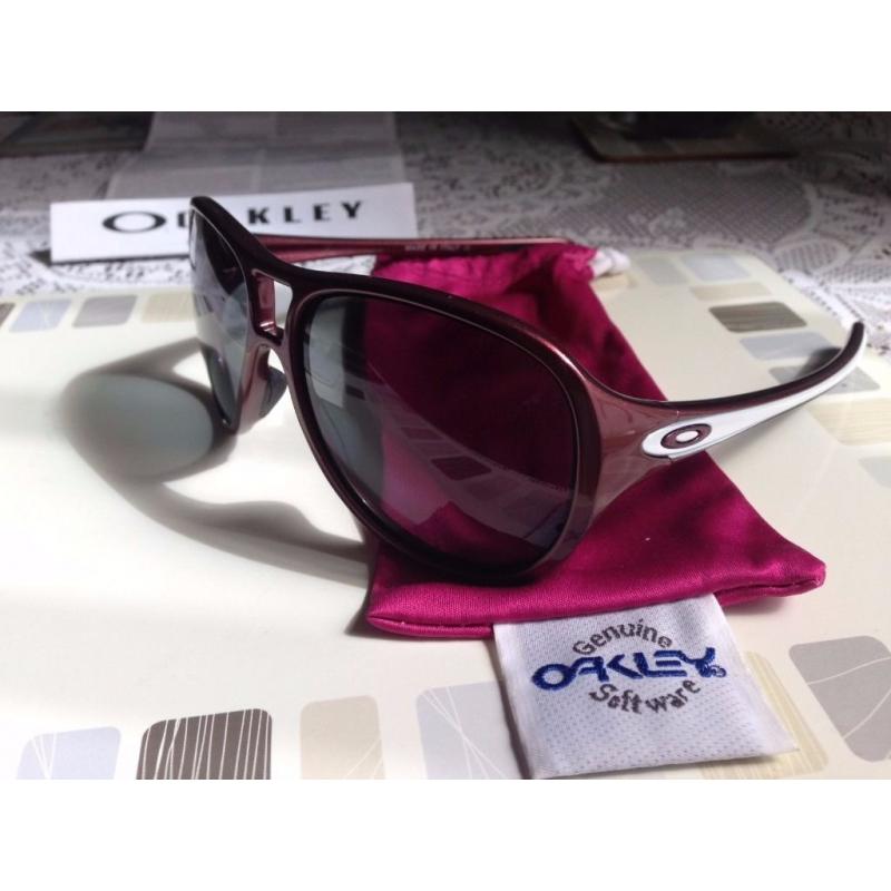 Oakley Polarised Twentysix.2 Burgandy/Grey Sunglasses