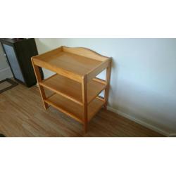 Baby changing table