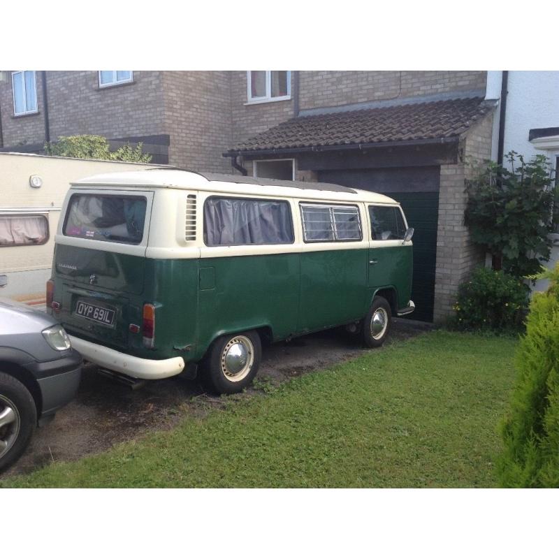 1972 VW BAYWINDOW CAMPER