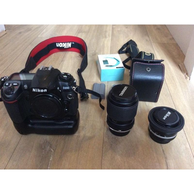 Nikon D200 Camera and Lens Bundle