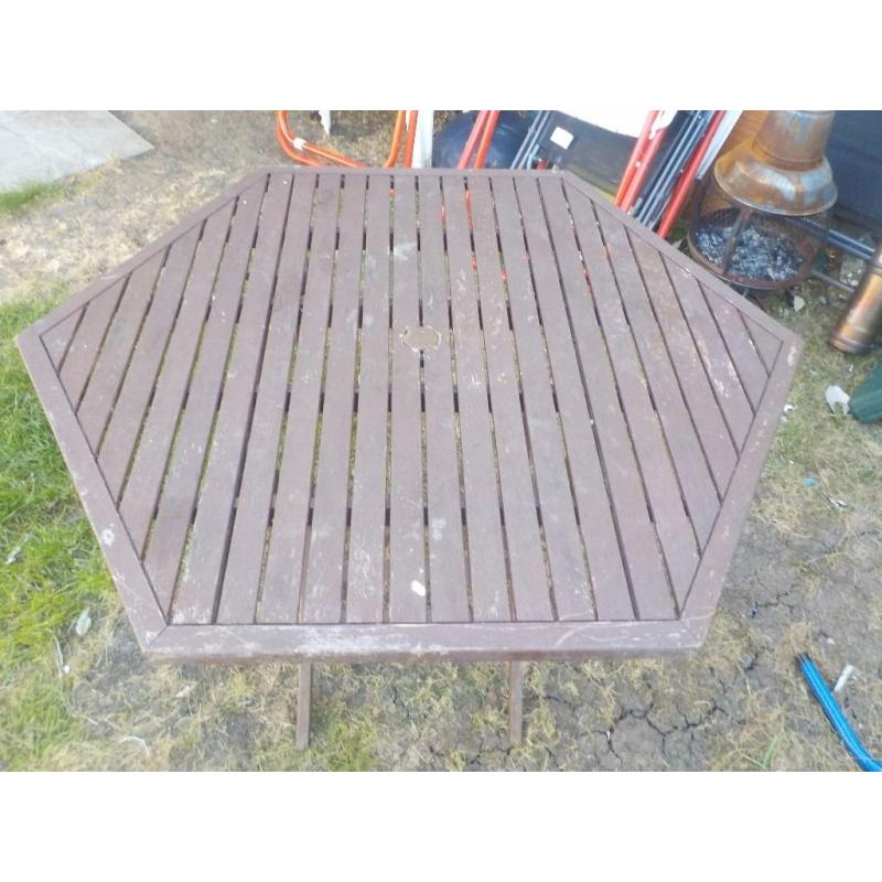 Large Wooden Garden Table - needs restaining - folds down - Collect PE27 asap