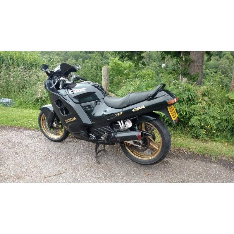 HONDA CBR 750 HURRICANE, 12Months MOT very rare, fully serviced.