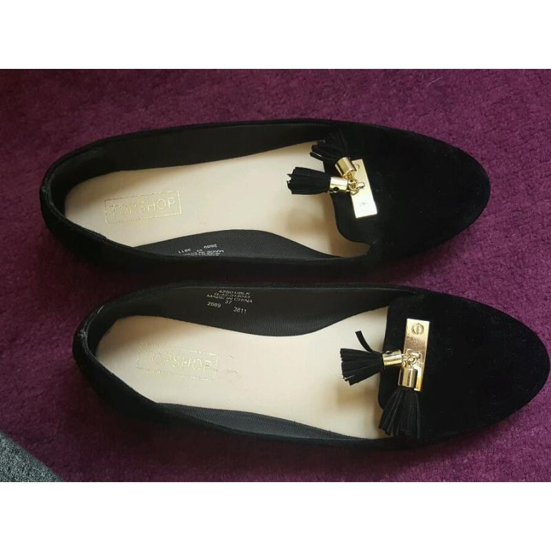 Topshop flat shoes size 4 very good condition