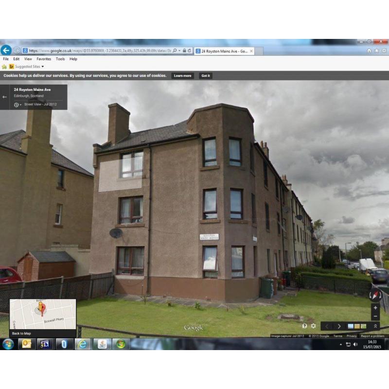 I have a 2 double bedroom 2nd floor flat I would like a 1 bed & box room or 2 bed ground floor flat