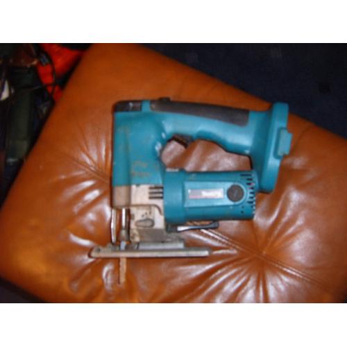 Makita 18 volt cordless jigsaw.