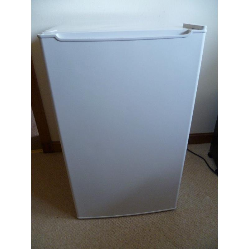 Currys Essentials, 50cm undercounter freezer