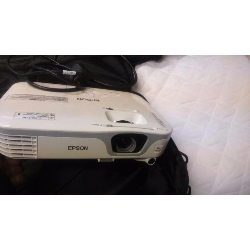 Epson Eb x11 projector for sale or swap for Samsung Galaxy S5