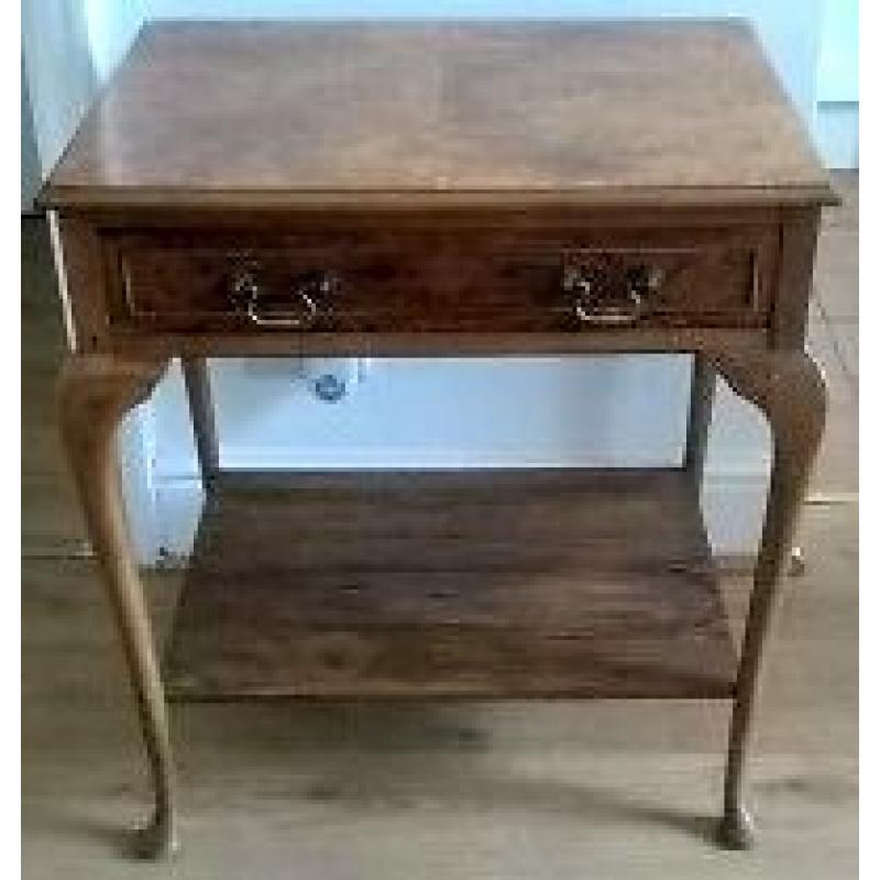 MAPLE QUALITY VINTAGE VENEERED CONSOLE TABLE