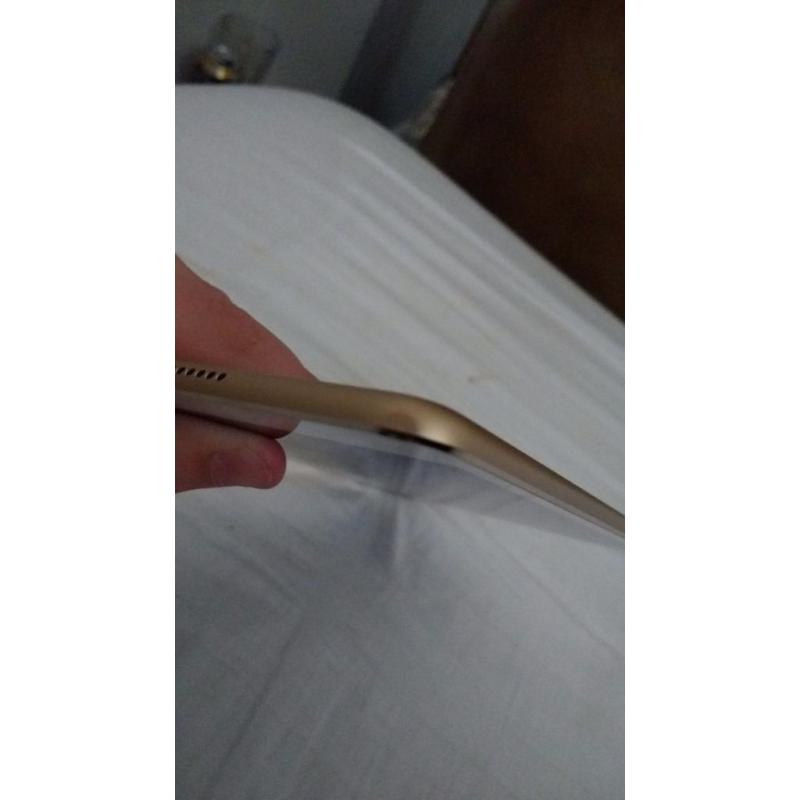 iPad mini 4