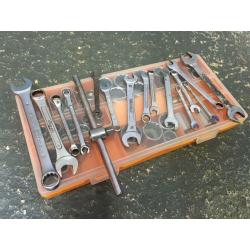 Assorted spanner sand sockets