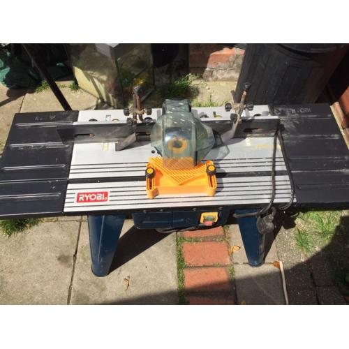 Ryobi router