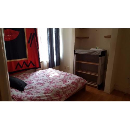 NICE DOUBLE ROOM TO RENT IN MANOR PARK 15MIN TO STRATFORD