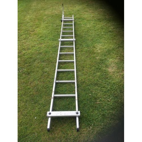 Roof Ladder