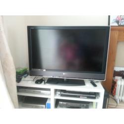 SONY 42" COLOR TV