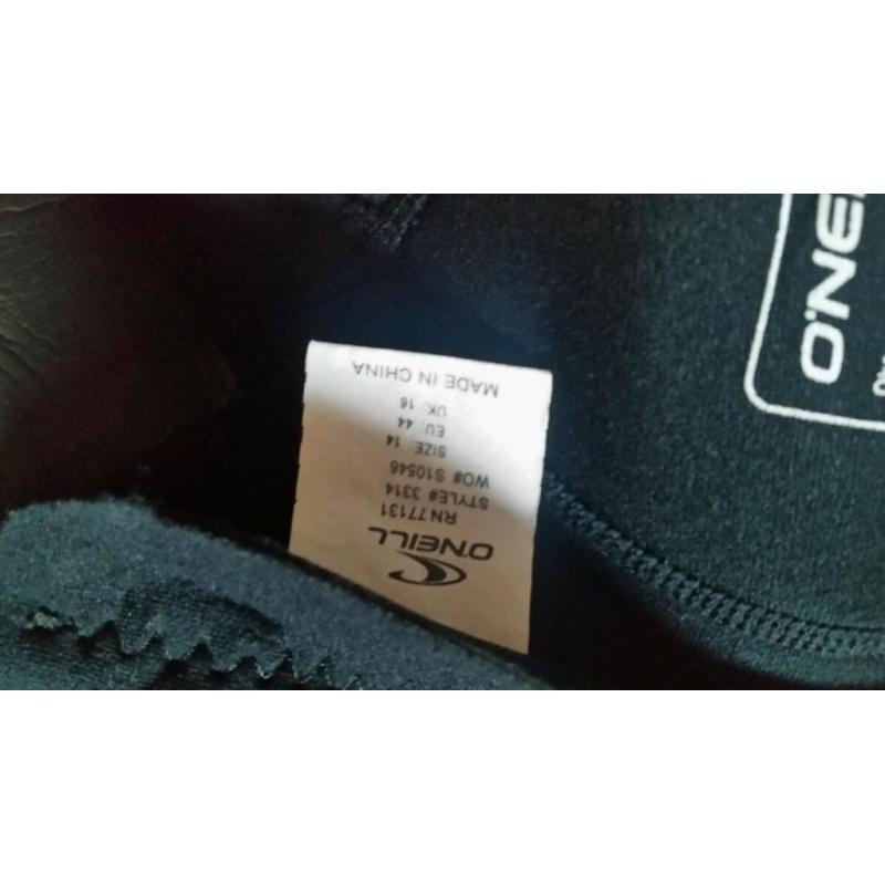 Ladies O'Neil wetsuit with boots