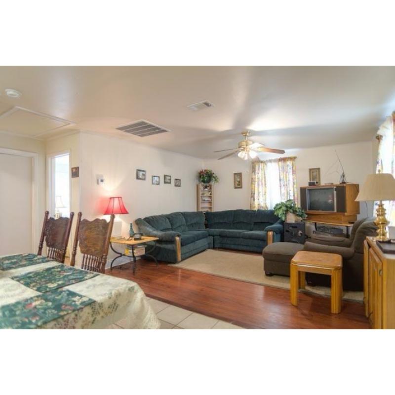 Very Big en-suite Room, All Bills Included