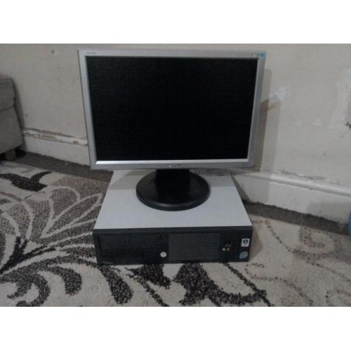 Intel core 2 Desktop PC and Monitor for sale