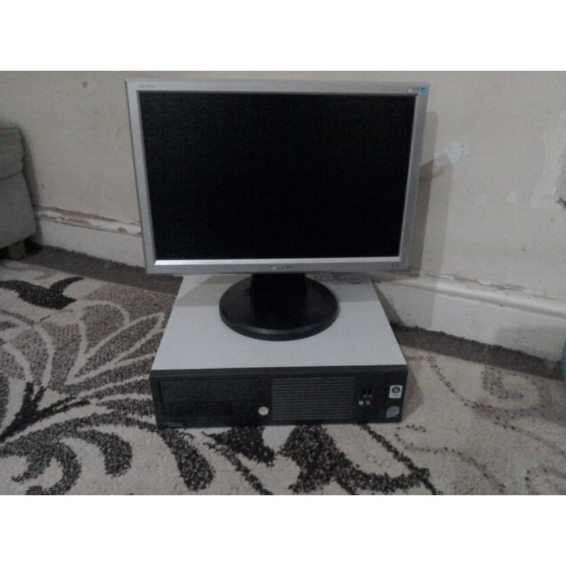 Intel core 2 Desktop PC and Monitor for sale