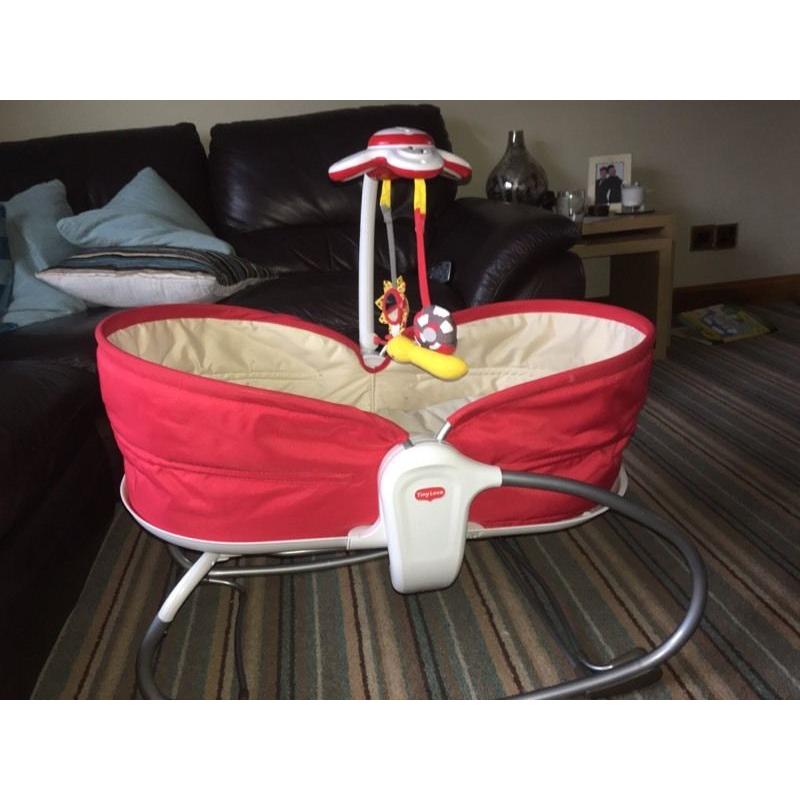 Tiny love 3 in 1 rocker and napper