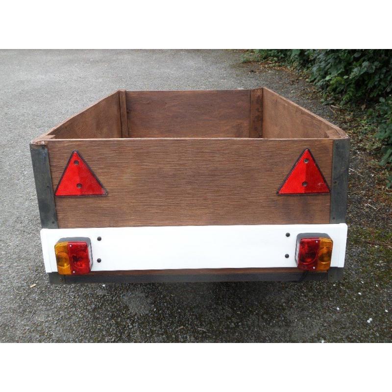 TRAILER... 5 FT X 3 FT