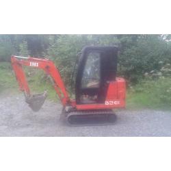 ihi hitachi 15g mini digger 1.5 ton 90s machine izusi engine runs digs tracks ok