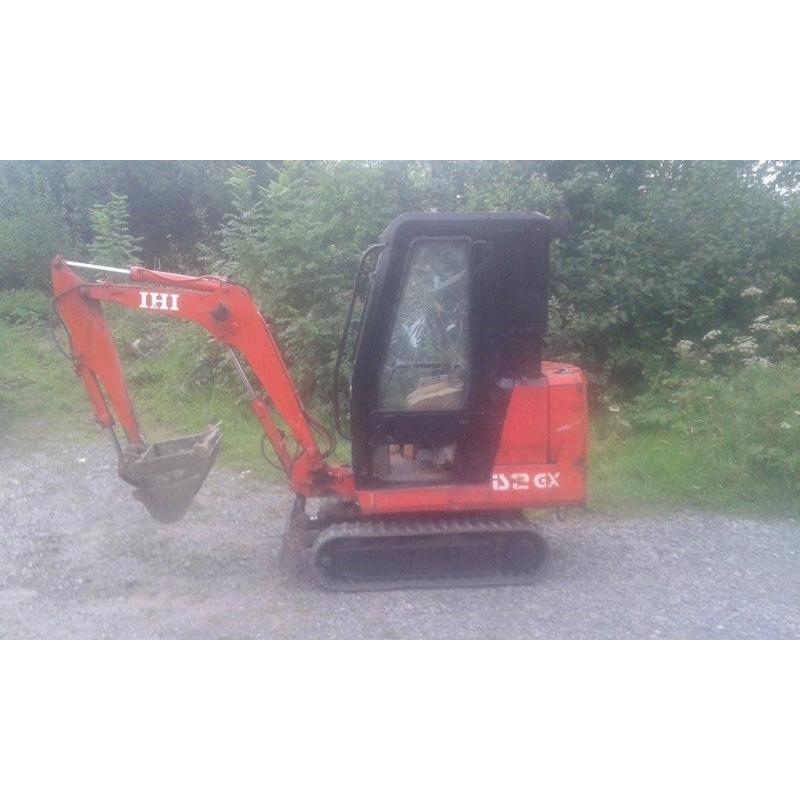 ihi hitachi 15g mini digger 1.5 ton 90s machine izusi engine runs digs tracks ok