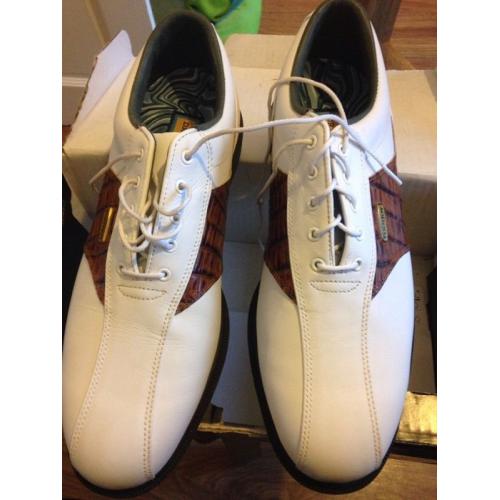 Foot joy Dry Joy golf shoes