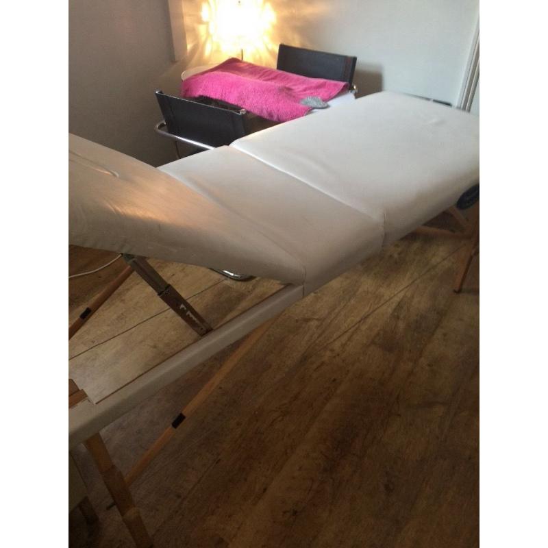 Beauty therapy couch