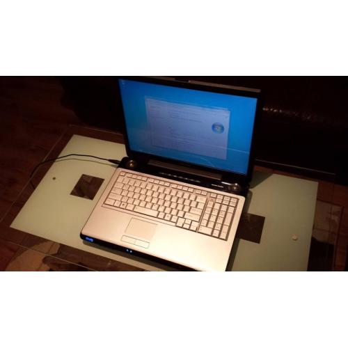 Laptop Toshiba p200