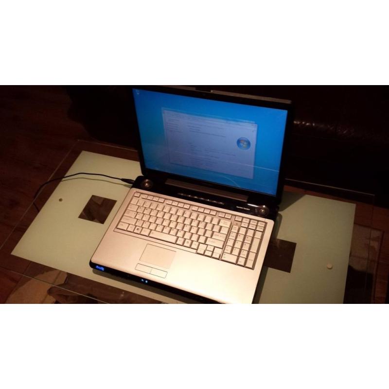 Laptop Toshiba p200