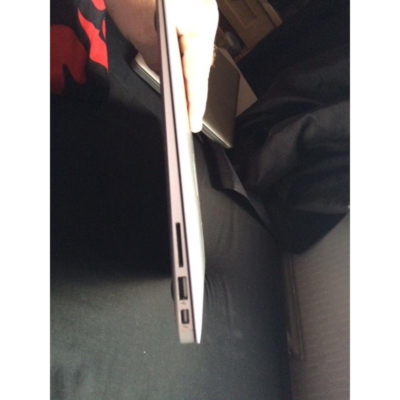 Apple MacBook Air (sor)