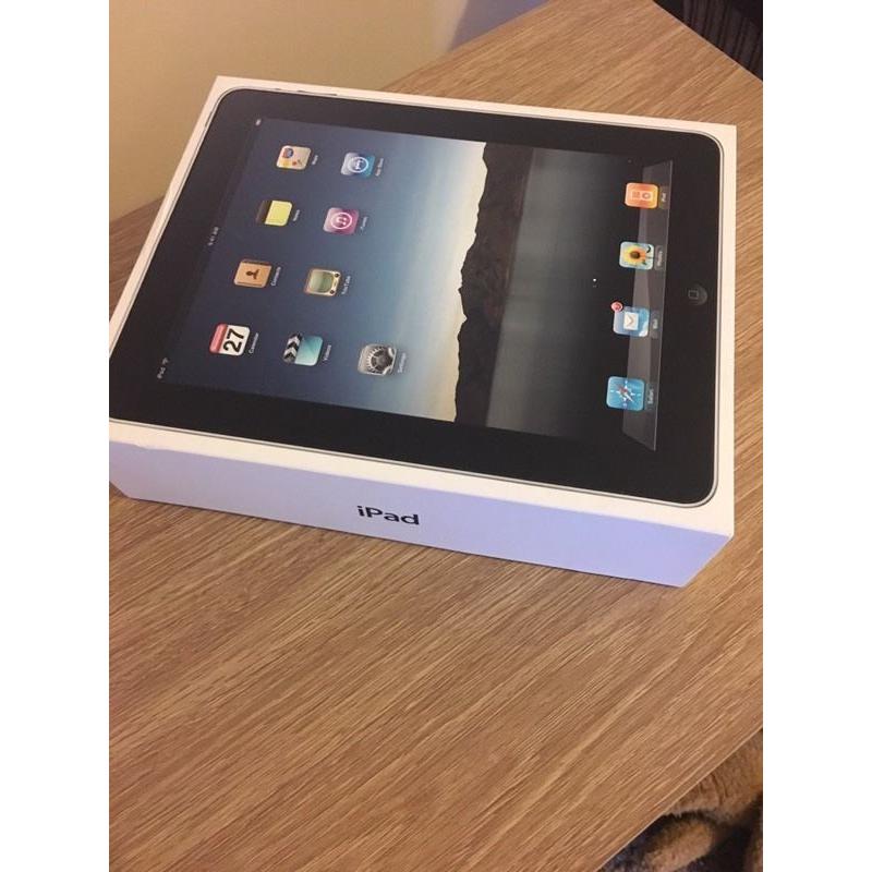 APPLE IPAD 1st GENERATION, 32gb wifi
