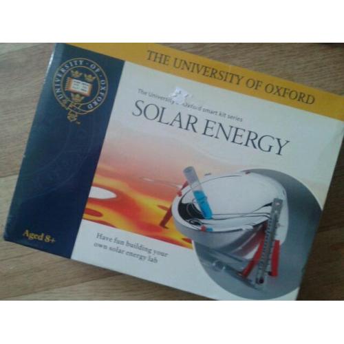 Boxed university of Oxford solar energy set