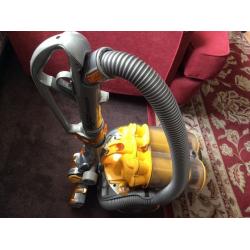 Dyson telescopic vacuum