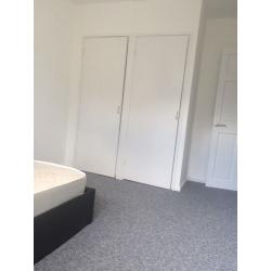 Bright,newly refurbished clean double bedroom