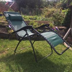 (2x) gravity sun loungers garden chairs