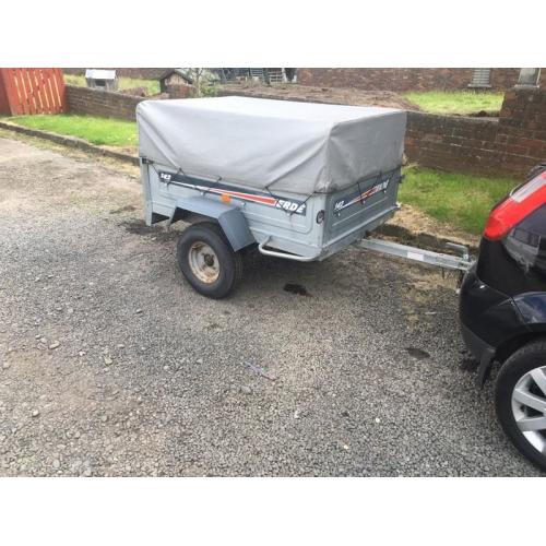 Cracking erde 142 with high sides and water proof cover