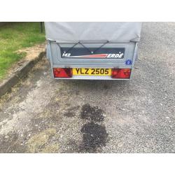 Cracking erde 142 with high sides and water proof cover