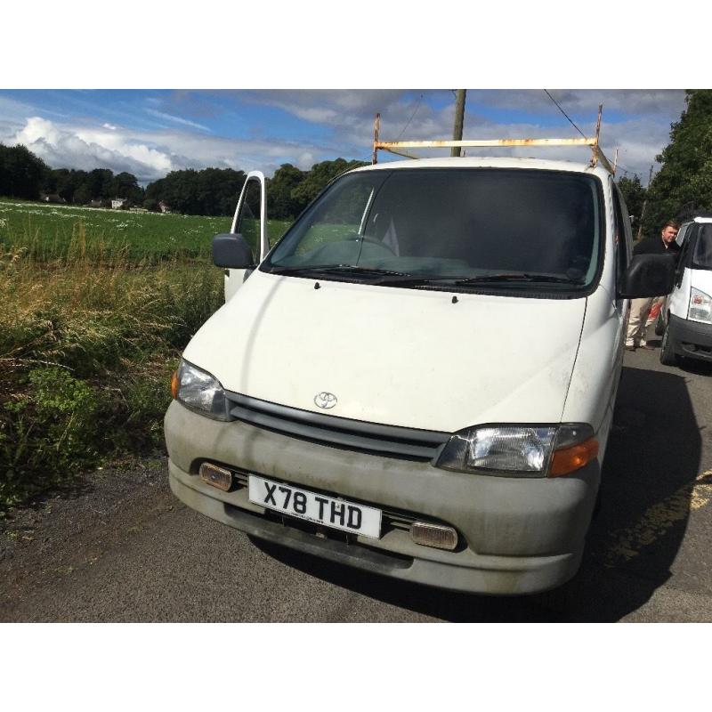 Toyota hiace power van parts breaking spare parts