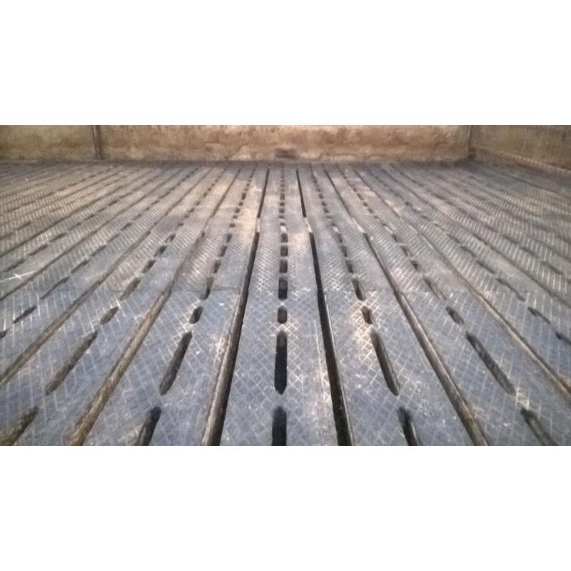 EasyFix Rubber Cattle Slats - EXCELLENT CONDITION