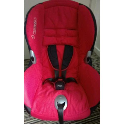 Maxi cost priori car seat.