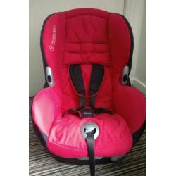 Maxi cost priori car seat.