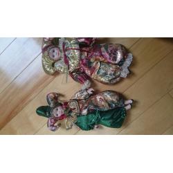 A set of Harlequin dolls