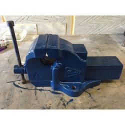 Heavy Duty Bench Vice