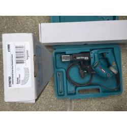 For sale Makita automatic plasterboard screw gun with screws