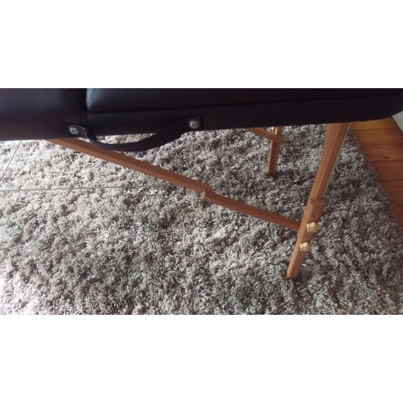 Portable Massage Beauty Therapist table bed plynth