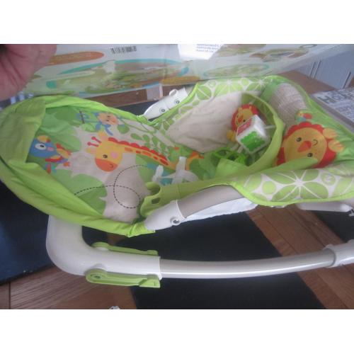 Fisher Price Newborn to Toddler Portable Rocker