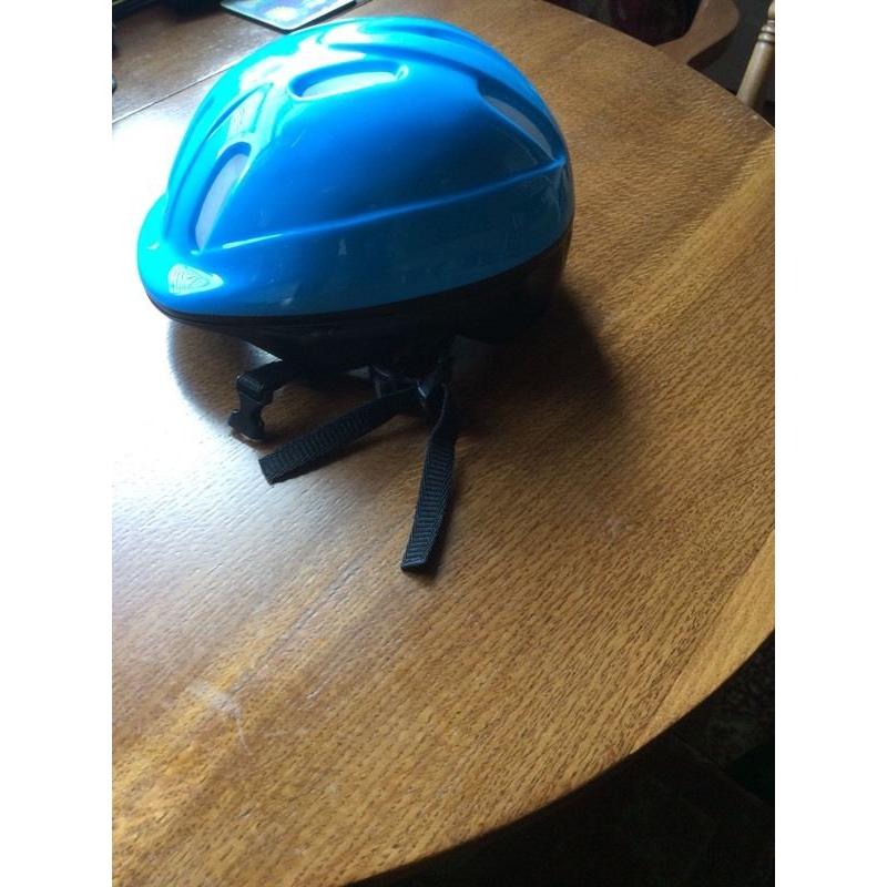 Childs cycle helmet size 48-54cms